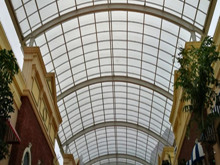 青浦屋面网架顶棚吊装方案